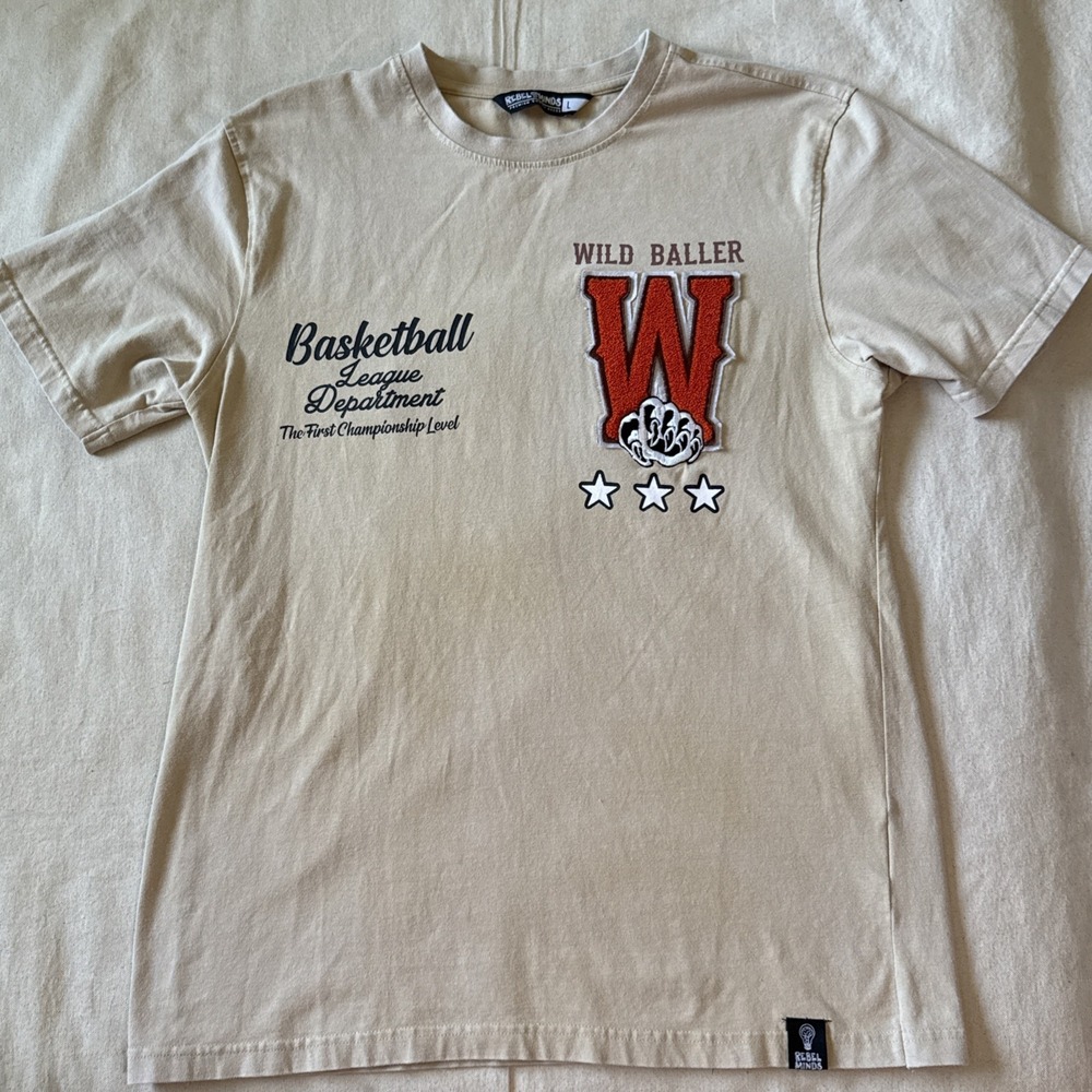 Rebel Minds Beige Graphic T Shirt Size L Streetwear